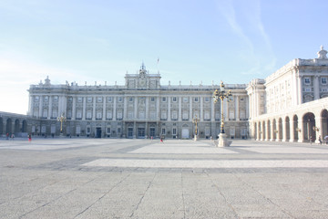 Fototapeta na wymiar Royal Palace of Madrid