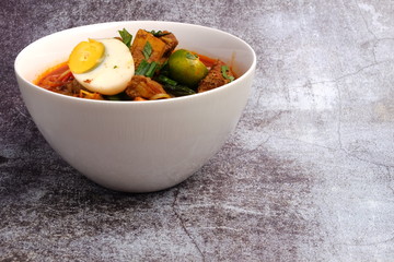 bowl of mutton curry noodle