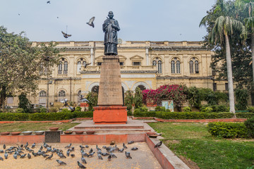 Swami Shraddhanand statue in front of the Delhi Town Hall, India