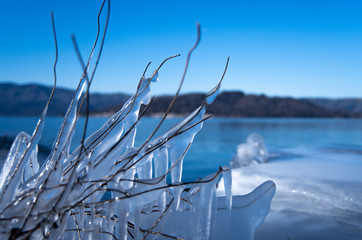 自然の作り上げた氷の彫刻。冬の北海道。