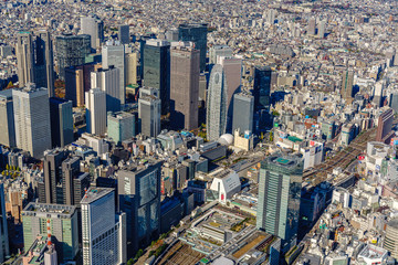 新宿ビル群の空撮
