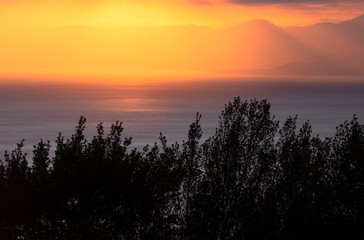 来島海峡大橋の夜明け