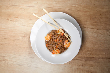 noodle with shrimps