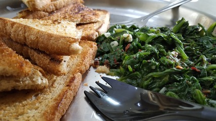 steak with vegetables