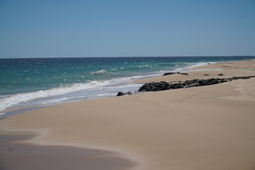 Fototapeta na wymiar scenic view of an australian beach