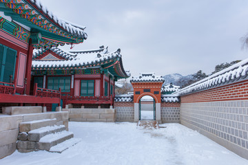 Naklejka premium Snow Winter at Gyeongbokgung Palace in Seoul,South Korea.