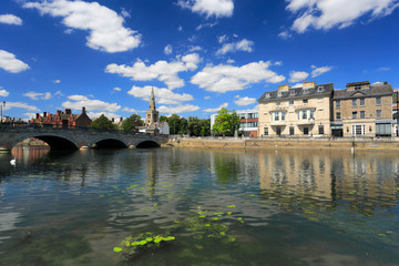 Buildings along the river Great Ouse embankment, Bedford town  Bedfordshire County, England, UK © Dave Porter Photos