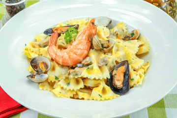 plate of pasta with seafood