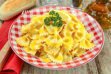 pasta dish with lemon