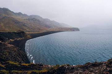 Schwarzer Strand auf Island