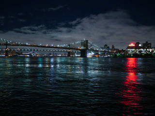 Fototapeta na wymiar Brooklyn Bridge Night