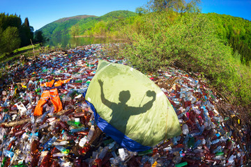 Special operation to clean up the river of debris