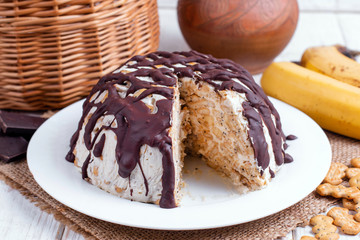 Cake without baking cracker, poppy seeds and sour cream