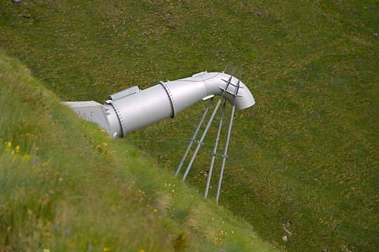 Avalanch control system exploding pipe to improve avalanch safety in winter