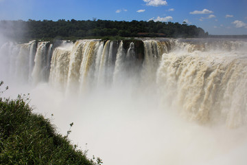 Obraz premium View of the Iguazu Falls, Argentina