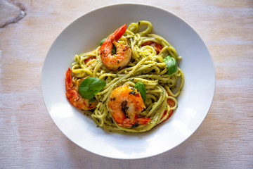 King prawns and pesto sauce with spaghetti