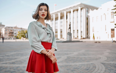 Fototapeta premium portrait of young woman in the city