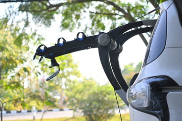 bicycle rack on back vehicle car