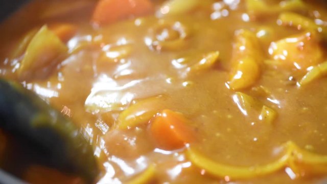 カレーを作る