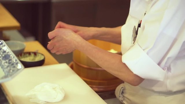 Work of the sushi chef｜にぎり