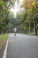 Fototapeta na wymiar Asian women exercising at the park