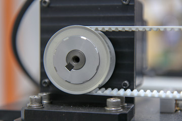 timing pulley and belt installed with the motor