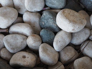 The stones were laid in disordered rows.