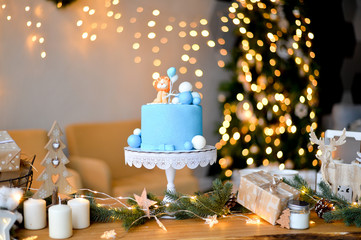 Birthday cake with lion