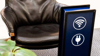 Charging station for the phone and free wifi.