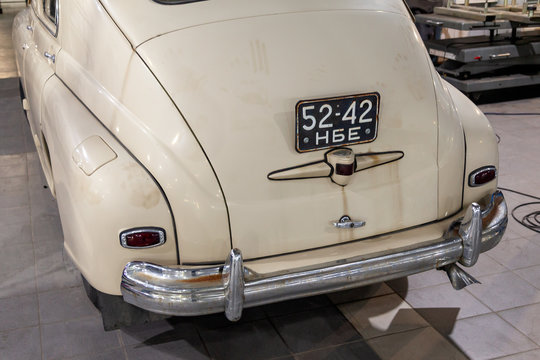 Russian Classic Vintage Car Gaz M20 Pobeda Part Of The History In A Repair Shop In Good Condition Rear View