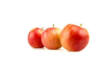 Fototapeta na wymiar red ripe fresh apples isolated on white