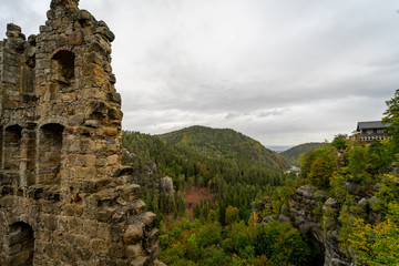 Fototapeta na wymiar The ruins of Burg Oybin (1369) in the Zittau Mountains on the border of Germany (Saxony) with the Czech Republic.