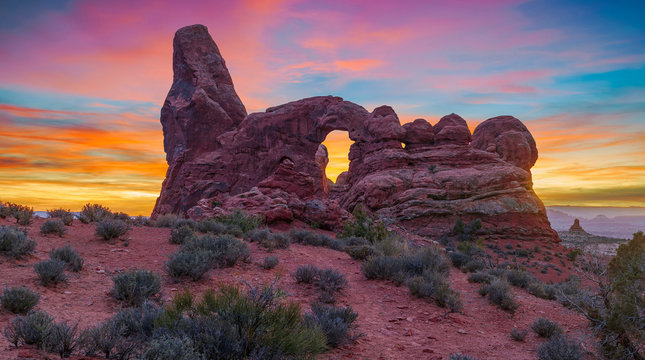 Turret Arch at sunset.Windows Loop Trail.Arches National Park.Utah.USA