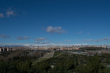 Obraz premium panoramic of Madrid on a sunny summer day