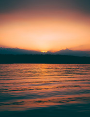 Fototapeta premium sunset over the sea