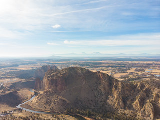 Fototapeta premium Rocks in a beautiful, beautiful canyon, desert river, Smith Rock State Park, Oregon, top view
