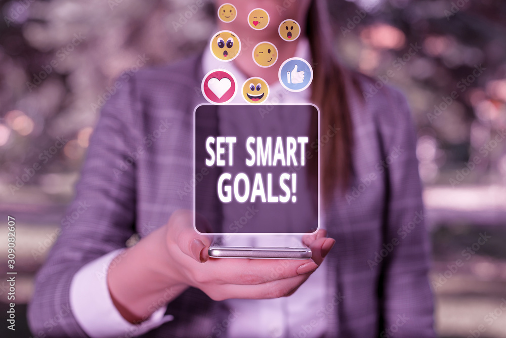 Poster handwriting text writing set smart goals. conceptual photo list to clarify your ideas focus efforts 