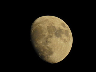 冬の月、月齢11.7、月イメージ素材