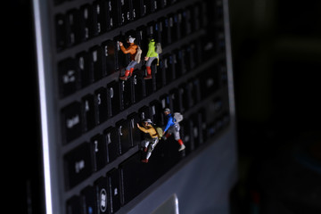 miniature figures, tiny people, 1:87 scales