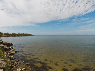 Sous le ciel de Camargue. Etang du Vaccarès