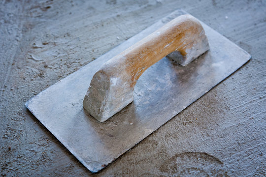 Masonry trowels, real masonry material