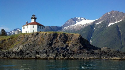 Fototapeta na wymiar Alaskan Lighthouse