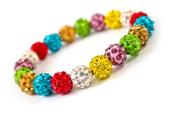 Bead bracelet with bright pebbles, fashionable and beautiful, women’s hand jewelry