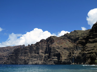 Fototapeta na wymiar Cliffs in volcanic island