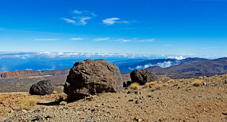 Fototapeta na wymiar road to the Teide volcano, natural background, mountain landscape