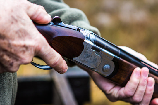 Loaded hunting gun, clay pigeon shooting, Aviemore, Scotland, UK