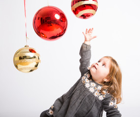 Con bolas y a lo loco, juego navide&ntilde;o