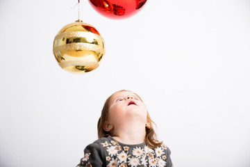 Con bolas y a lo loco, juego navide&ntilde;o