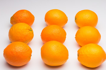 Naranja fruta de invierno, llena de vitaminas C, ideal para tomar en zumos, es dulce con un cierto...