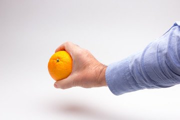 Naranja fruta de invierno, llena de vitaminas C, ideal para tomar en zumos, es dulce con un cierto toque ácido